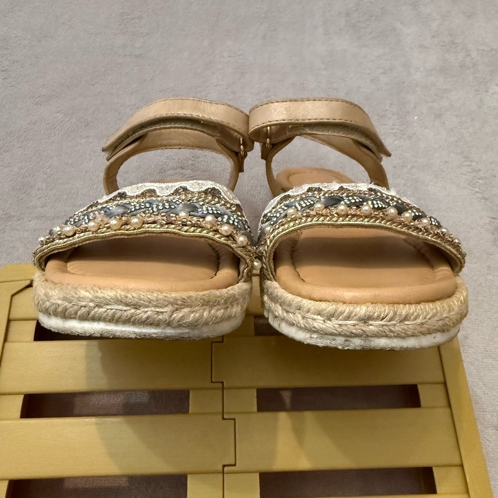 Steve Madden Girls Size 11 Sandals Beaded Braided Strap Ankle Strap Boho - Picture 5 of 7